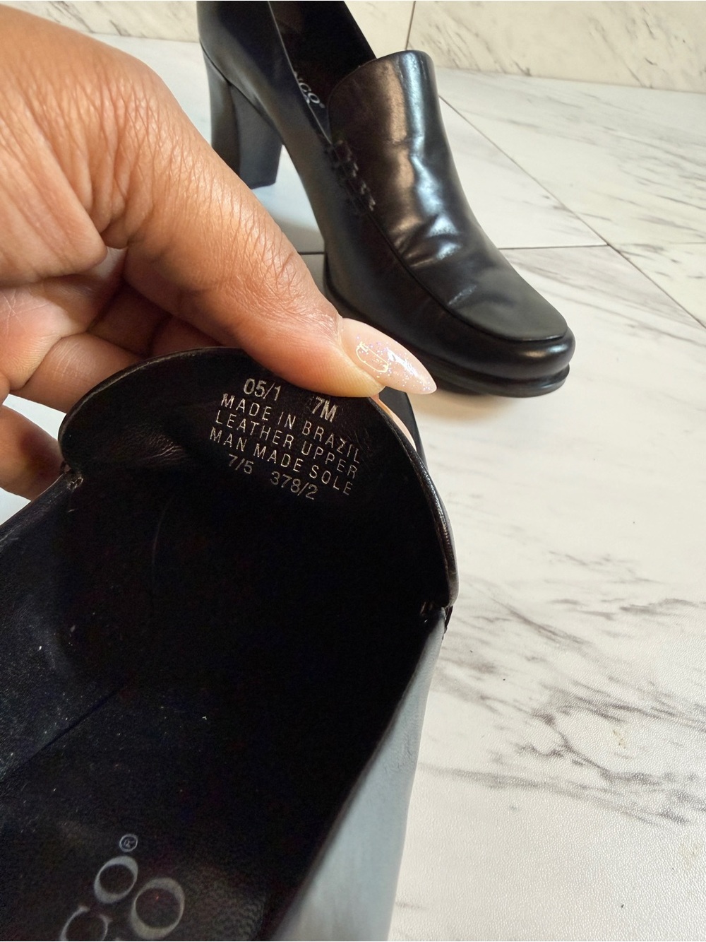 Franco Sarto Black Leather Block Heel Loafers Womens 7M Slip On Pumps - Picture 8 of 9
